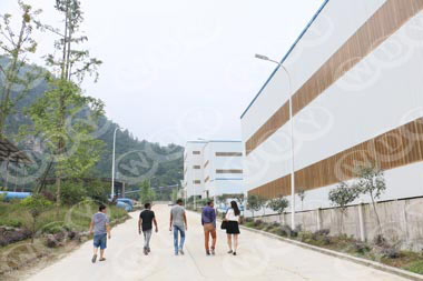 萬達(dá)業(yè)選礦工程師團(tuán)隊(duì)前往客戶工廠勘察設(shè)計(jì) 萬達(dá)業(yè)選礦工程師團(tuán)隊(duì)前往客戶工廠勘察設(shè)計(jì)